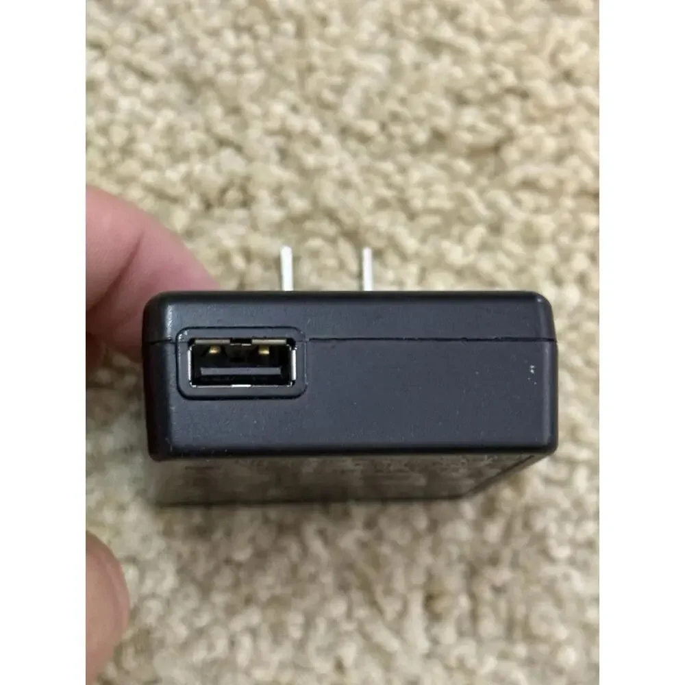 Nikon EH-71P AC Adapter Power Supply Charger 5V 1A OEM